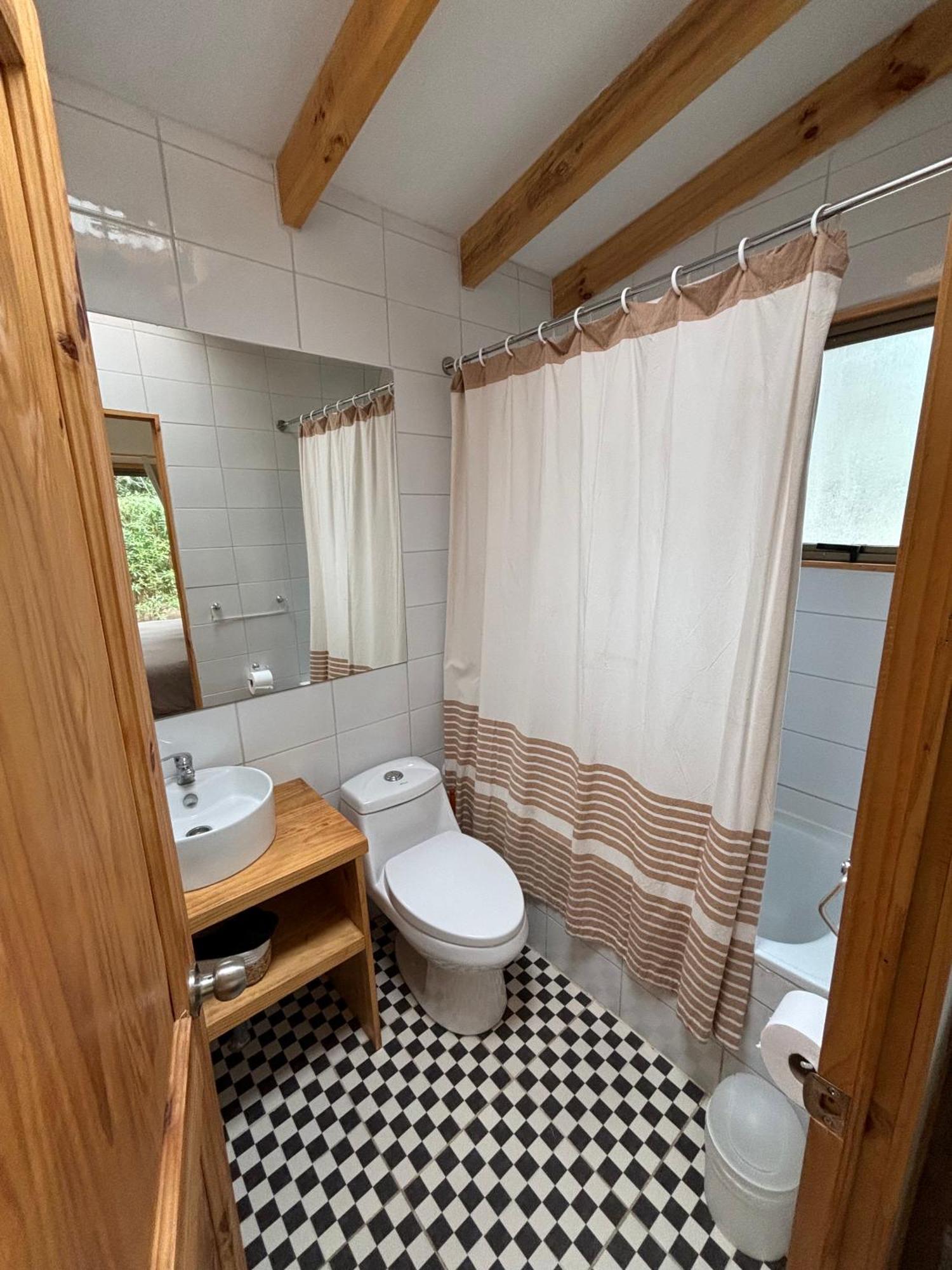 Cabanas En La Naturaleza A Pasos De La Playa La Serena Room photo